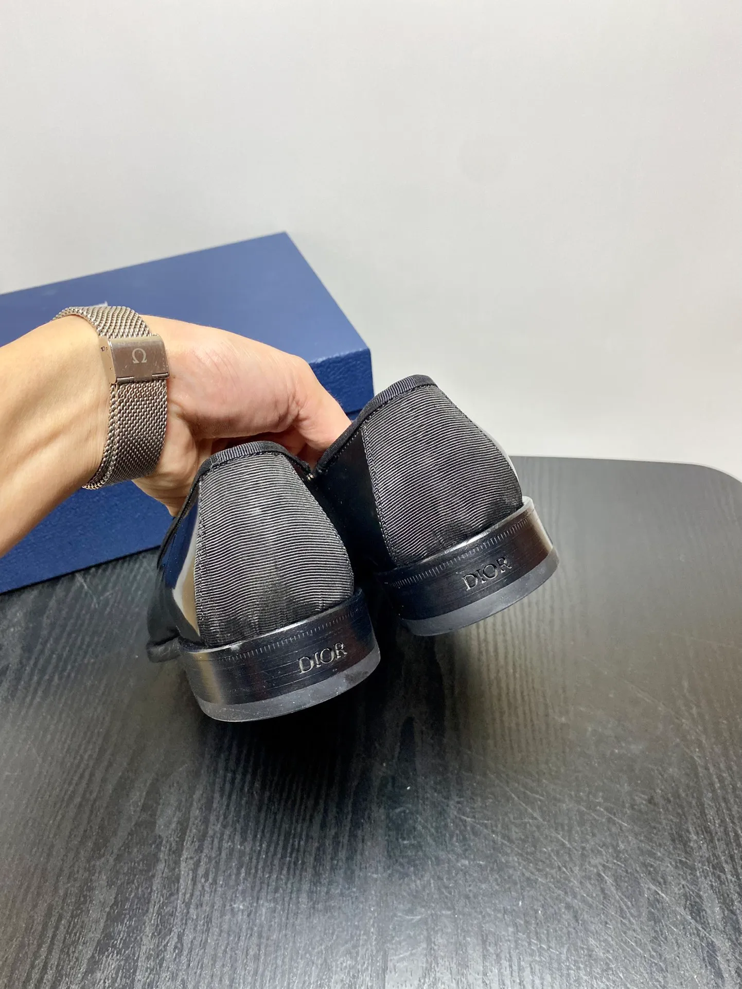 Men's shoes 💰960 Dior Derby shoes | Genuine leather sole formal leather shoes | Carefully crafted with open-edge beaded cowhide | Water-dyed cowhide lining | With classic lace-up closure | Exquisite embossed brand logo on the side | Glossy stacked heel design enhances style | Can be matched with formal or casual looks Size: 39-44 (customized at 38.45.46)